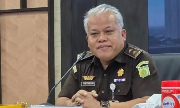 Penyidik Kejaksaan Agung (Kejagung) memeriksa delapan saksi dalam kasus dugaan tindak pidana korupsi pengadaan laptop Chromebook di lingkungan Kementerian Pendidikan, Kebudayaan, Riset, dan Teknologi (Kemendikbudristek).