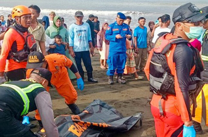 Upaya pencarian Korban Hilang KMP Tunu Pratama Jaya pada hari kedua ini mengerahkan sejumlah armada utama, termasuk Kapal Negara (KN) SAR Arjuna 229.