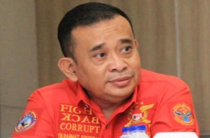 Dewan Perwakilan Rakyat Republik Indonesia (DPR RI) resmi mengesahkan revisi Undang-Undang Nomor 34 Tahun 2004 tentang Tentara Nasional Indonesia (UU TNI) dalam Rapat Paripurna ke-15 Masa Persidangan II Tahun Sidang 2024-2025. Sidang yang berlangsung di Kompleks Parlemen, Senayan, Jakarta, Kamis (20/3), dipimpin oleh Ketua DPR RI Puan Maharani dan didampingi oleh Wakil Ketua DPR RI, Saan Mustopa, Sufmi Dasco Ahmad, serta Adies Kadir.
