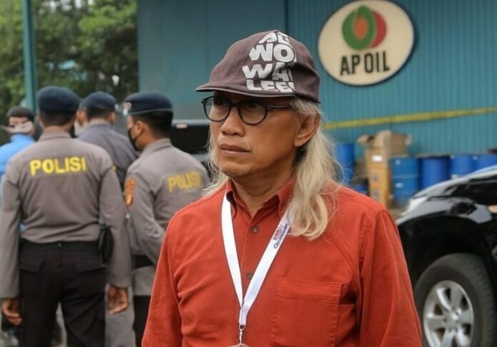 Pengamat hukum dan kebijakan publik Kalbar, Dr. Herman Hofi Munawar, menyebut keterlambatan pemerintah daerah dalam menata zona pergudangan telah membuka celah besar bagi peredaran barang tanpa izin/barang Ilegal)