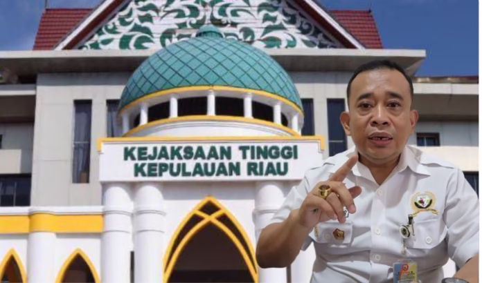 Kasus Korupsi Mandek di Lingga, Rahmad Sukendar: Kejaksaan Budek dan Tuli! Deretan kasus dugaan korupsi di Kabupaten Lingga, Provinsi Kepulauan Riau, hingga kini nyaris tak tersentuh aparat penegak hukum. Kejaksaan Negeri (Kejari) Lingga dinilai mandul dan seolah menutup mata terhadap berbagai pelanggaran hukum yang sudah terang-benderang di hadapan publik.