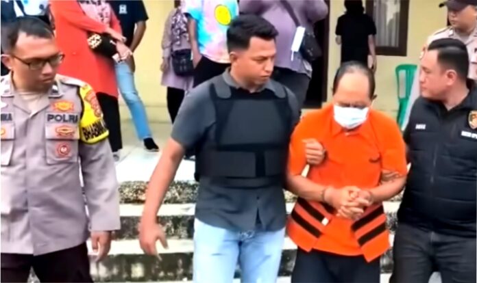 Kepolisian Resor (Polres) Lampung Selatan berhasil menangkap pelaku pembunuhan terhadap seorang sopir travel yang jasadnya ditemukan di Jalan Terusan Ryacudu, Desa Gedung Agung, Jati Agung, pada Minggu (29/6/2025).