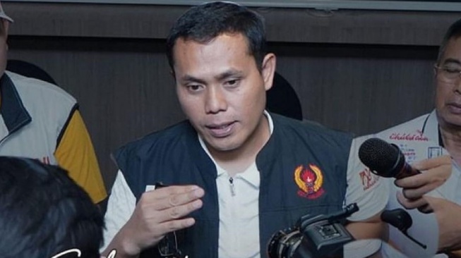 Mantan Ketua KONI Makassar Ahmad Susanto Divonis 4 Tahun Penjara Mantan Ketua KONI Makassar, Ahmad Susanto, dijatuhi hukuman 4 tahun penjara dalam kasus dugaan korupsi dana hibah senilai Rp 5,8 miliar.