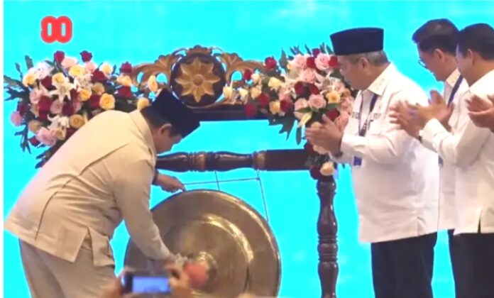 Presiden Prabowo Subianto meresmikan dan membuka pameran Apkasi Otonomi Expo 2025: Trade, Tourism, Investment, and Procurement di International Convention Exhibition (ICE), BSD City, Tangerang, Kamis (28/8/2025).
