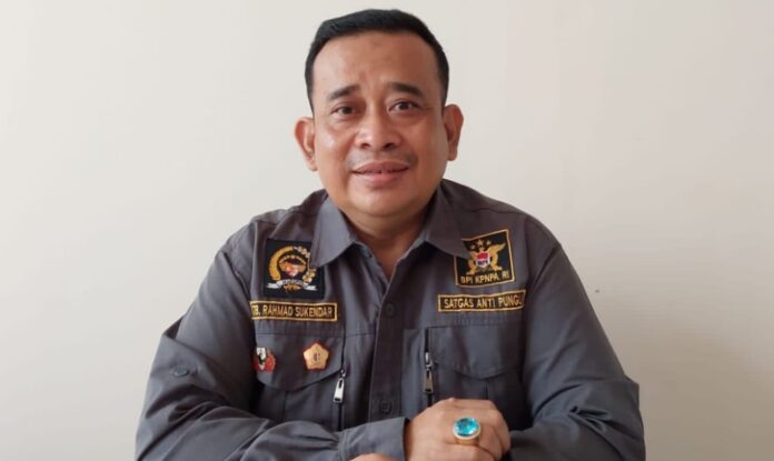 Rahmad Sukendar: Insiden Densus 88 dan BAIS TNI Cederai Sinergi, Perlu Rambu Konektivitas Antarinstitusi Ketua Umum Badan Peneliti Independen Kekayaan Penyelenggara Negara dan Pengawas Anggaran Republik Indonesia (BPI KPNPA RI), Rahmad Sukendar, angkat suara terkait insiden penangkapan dan dugaan penganiayaan terhadap anggota Densus 88 oleh oknum Badan Intelijen Strategis (BAIS) TNI.