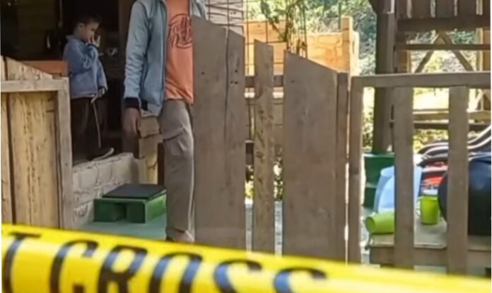 Dunia jurnalisme Indonesia kembali berduka. Adityawarman (48), wartawan senior sekaligus Pemimpin Redaksi media lokal, ditemukan tewas di dasar sumur kebun miliknya di kawasan Dealova, Kelurahan Air Kepala Tujuh, Kecamatan Gerunggang, Kota Pangkalpinang, pada Jumat (8/8/2025) sekitar pukul 14.00 WIB.