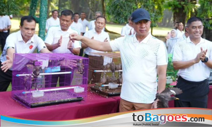 Adapun jenis burung yang dilepaskan meliputi terucuk, kutilang, perkutut, kaso-kaso, jalak kebo, tekukur, obyor jawa, hingga burung emprit.