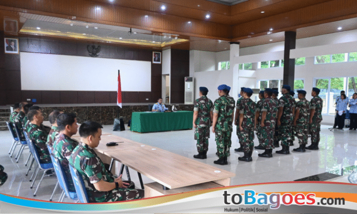 Lanud Sultan Hasanuddin menegaskan komitmen menjaga disiplin dan integritas prajurit dengan menggelar sidang disiplin bagi anggota yang terjerat kasus judi online.
