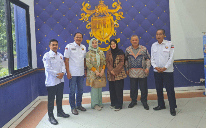 Dewan Pimpinan Daerah Ikatan Keluarga Minang (DPD IKM) Tangerang Selatan melakukan kunjungan resmi ke Universitas Pramita Indonesia (UNPRI) dalam rangka penjajakan kerja sama strategis di bidang digitalisasi usaha komunitas Minang diaspora.