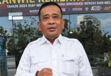 Kritik Pedas! Rahmad Sukendar Ungkap 67 % Kapolsek Tak Layak Sistem Pembinaan Polri Terancam Runtuh Kritik Pedas! Rahmad Sukendar Ungkap 67 % Kapolsek Tak Layak Sistem Pembinaan Polri Terancam Runtuh