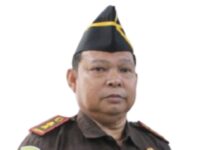 Kajari Solok hadir Penguatan Integritas dan Penegakan Hukum di Bukittinggi Kepala Kejaksaan Negeri (Kajari) Solok, Medie, S.H., M.H., menghadiri Pertemuan Konsultasi Kejaksaan Negeri se-Wilayah Hukum Kejaksaan Tinggi Sumatera Barat