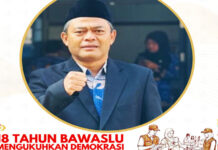 Bawaslu Kota Sawahlunto Ucapkan Selamat HUT ke-18 Bawaslu RI, Tegaskan Komitmen Mengukuhkan Demokrasi Bawaslu Kota Sawahlunto Ucapkan Selamat HUT ke-18 Bawaslu RI, Tegaskan Komitmen Mengukuhkan Demokrasi