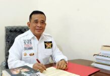 Rahmad Sukendar Desak APH Usut Dugaan Mafia Anggaran di Lingga Ketua Umum BPI KPNPA RI, Rahmad Sukendar, melontarkan peringatan keras terkait dugaan penyimpangan anggaran di Kabupaten Lingga.