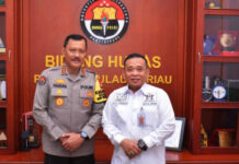 Ketum BPI KPNPA RI Rahmad Sukendar Apresiasi Kombes Pol Pandra Arsyad, Sosok Polisi Dekat dengan Masyarakat Ketum BPI KPNPA RI Rahmad Sukendar Apresiasi Kombes Pol Pandra Arsyad, Sosok Polisi Dekat dengan Masyarakat