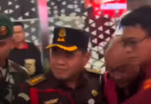 Eks Kepala BGN Berrompi Oranye, Rahmad Sukendar: Bongkar Semua Penikmat Uang Haram! Eks Kepala BGN Berbaju Oranye, BPI KPNPA RI Apresiasi Kejagung: Bongkar Semua Aktor Korupsi Sampai ke Akar!
