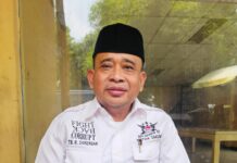 BPI KPNPA RI Apresiasi Kejari Karanganyar Percepat Penyidikan Dugaan Korupsi Masjid Agung Madaniyah Ketua Umum Badan Peneliti Independen Kekayaan Penyelenggara Negara dan Pengawas Anggaran Republik Indonesia (BPI KPNPA RI), Rahmad Sukendar, menyampaikan apresiasi kepada Kejari Karanganyar yang dinilai bergerak cepat menindaklanjuti terbitnya sprindik baru dalam perkara dugaan korupsi pembangunan Masjid Agung Madaniyah Karanganyar.