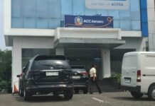 BPKB Belum Diterima Meski Mengaku Lunas 10 Bulan, Riri Susanti Minta Kejelasan dari ACC Medan dan OJK Riri Susanti mengeluhkan belum diterimanya Buku Pemilik Kendaraan Bermotor (BPKB) mobil Daihatsu Terios miliknya di Kantor PT Astra Sedaya Finance (Astra Credit Companies / ACC) Jalan Sisingamangaraja No.41, Sitirejo II, Kec. Medan Amplas, Kota Medan, Sumatera Utara.